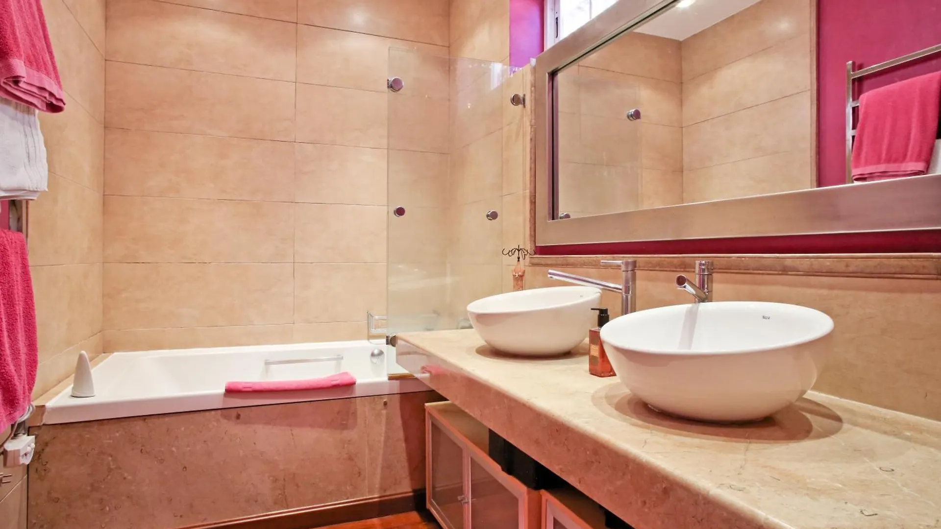 Lujosa Villa Con Piscina Privada Y Precioso Jardin Chayofa إسبانيا