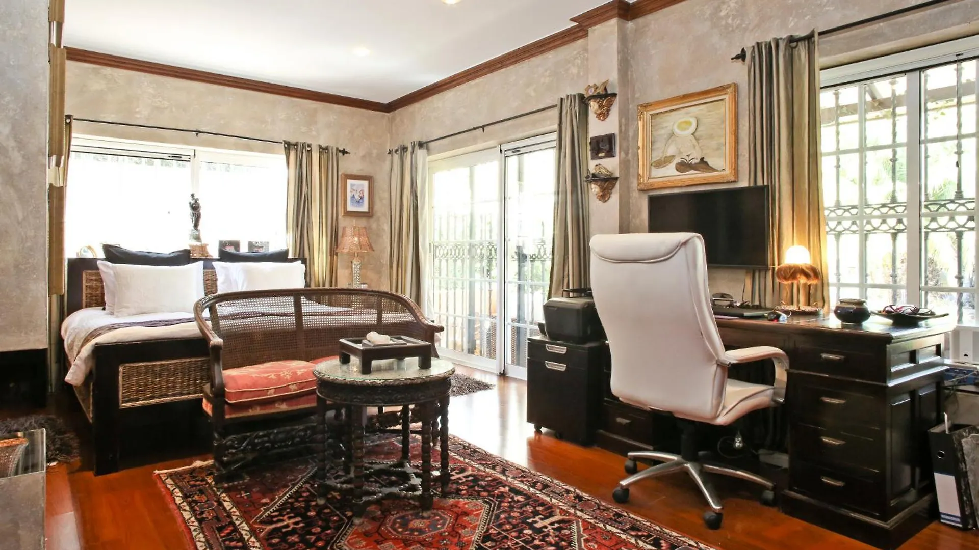 Lujosa Villa Con Piscina Privada Y Precioso Jardin Chayofa